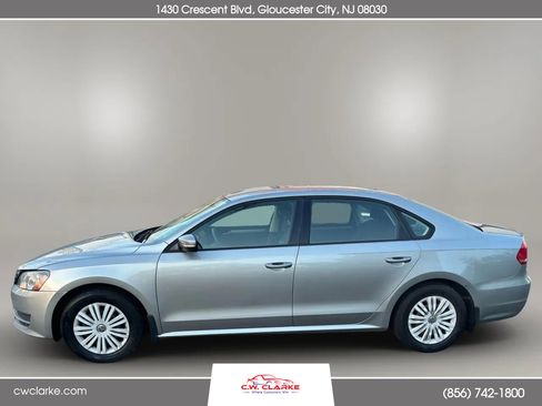 Used 2014 Volkswagen Passat 1.8T S image 9