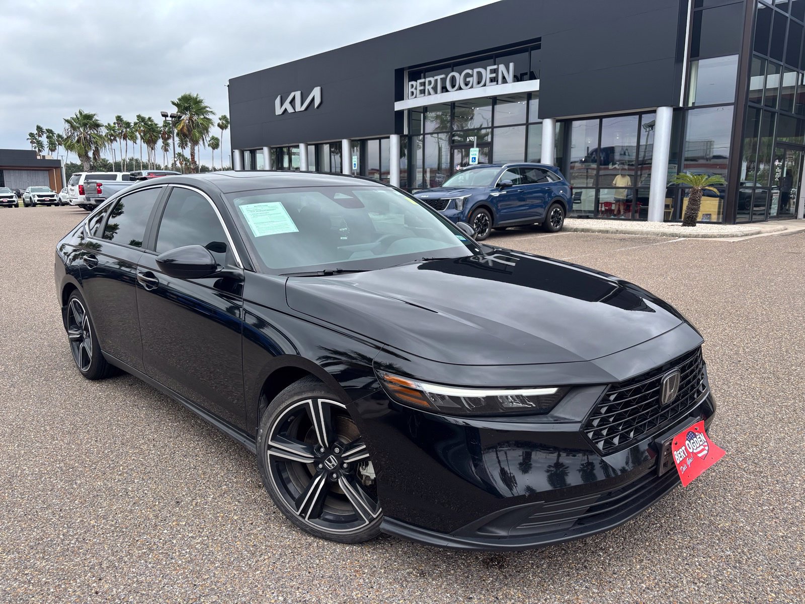 Used 2024 Honda Accord Sport image 1