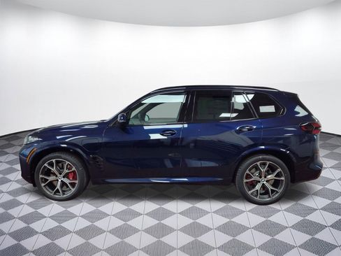 New 2026 BMW X5 xDrive50e image 2