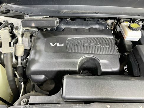 Used 2020 Nissan Pathfinder SL AWD/4WD image 31