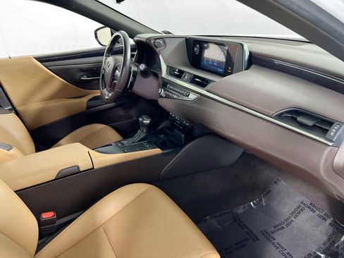 Used 2021 Lexus ES 250 w/ Premium Package image 27