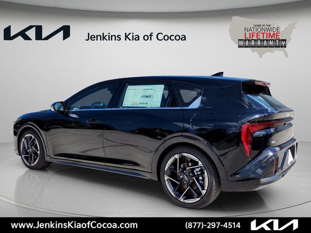 New 2026 Kia K4 GT-Line w/ GT-Line Premium Package FWD image 8