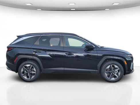 New 2026 Hyundai Tucson SEL image 8