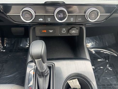 Used 2022 Honda Civic LX image 16