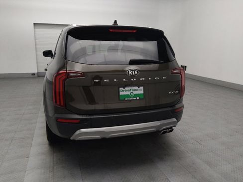 Used 2020 Kia Telluride EX w/ EX Premium Package FWD image 6
