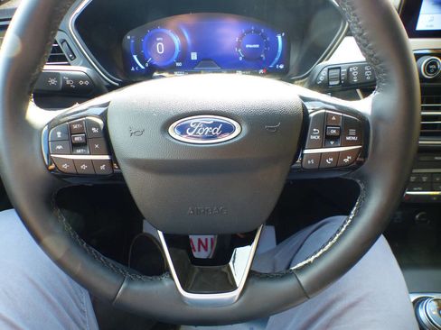 Used 2021 Ford Escape SEL w/ Technology Package image 24