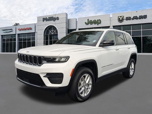 New 2026 Jeep Grand Cherokee 2WD image 14