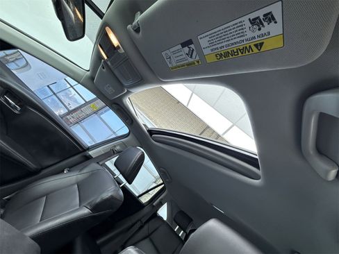 Used 2018 Acura RDX FWD image 30