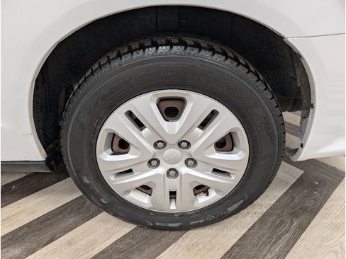 Used 2014 Dodge Grand Caravan American Value Package w/ UConnect Hands-Free Group image 19