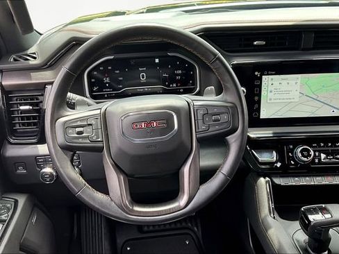 Used 2022 GMC Sierra 1500 AT4 w/ AT4 Preferred Package image 8