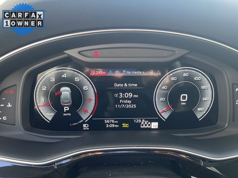 Used 2025 Audi Q8 Premium Plus image 21