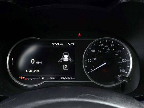 Used 2023 Nissan Versa SV FWD image 25