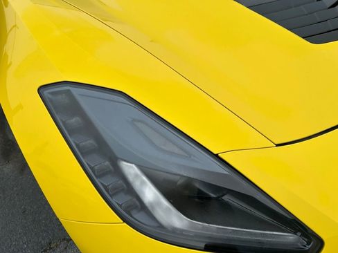 Used 2016 Chevrolet Corvette Stingray Coupe w/ 2LT Preferred Equipment Group image 5