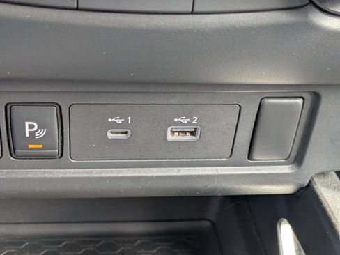 Used 2022 Nissan Frontier SV w/ Technology Package AWD/4WD image 26