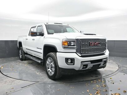 Used 2019 GMC Sierra 2500 Denali w/ Duramax Plus Package