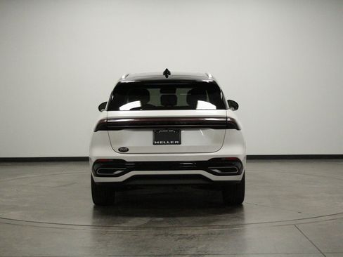 Used 2024 Lincoln Nautilus Black Label AWD/4WD image 7