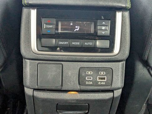 Used 2024 Subaru Ascent Onyx Edition AWD/4WD image 18