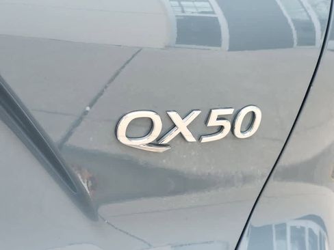Used 2022 INFINITI QX50 Essential image 22