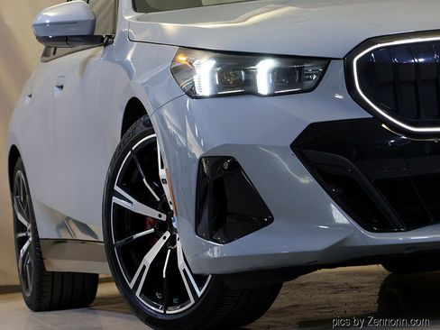 Certified 2024 BMW 530i xDrive 530i xDrive w/ M Sport Package image 4