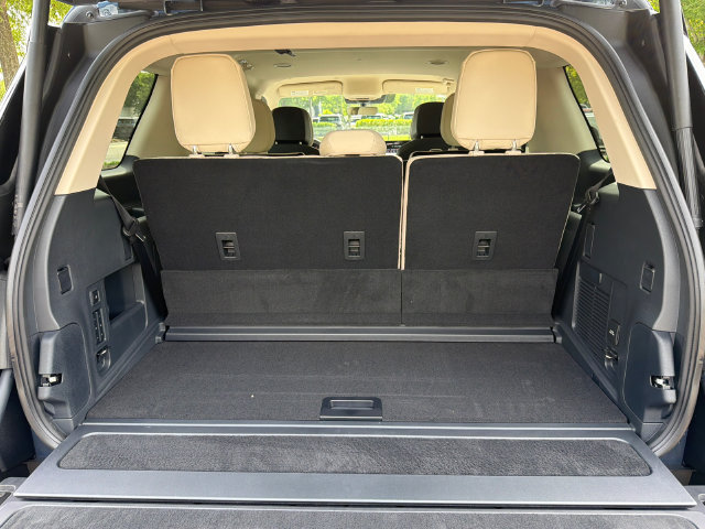 New 2027 Lincoln Navigator Premiere AWD/4WD image 22