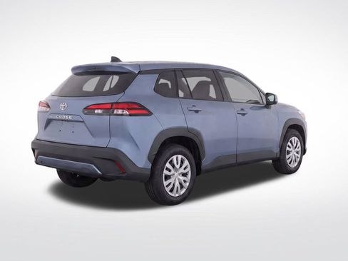 Used 2026 Toyota Corolla Cross L FWD image 3