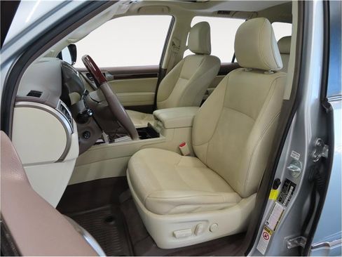 Used 2016 Lexus GX 460 image 7