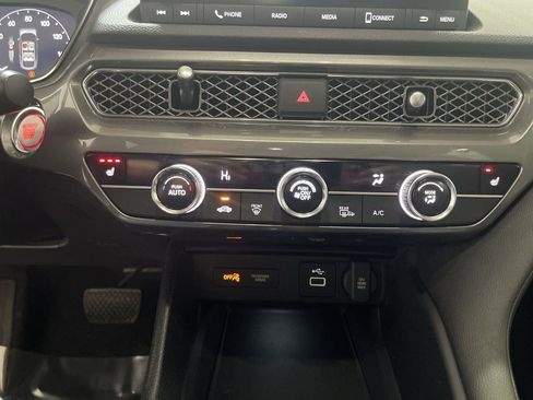 Used 2023 Acura Integra image 18