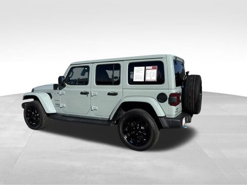 Used 2023 Jeep Wrangler Unlimited Sahara w/ Cold Weather Group image 3