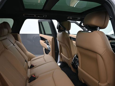New 2026 Land Rover Range Rover SE AWD/4WD image 14