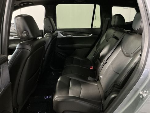 Used 2025 Cadillac XT6 Sport AWD/4WD image 26