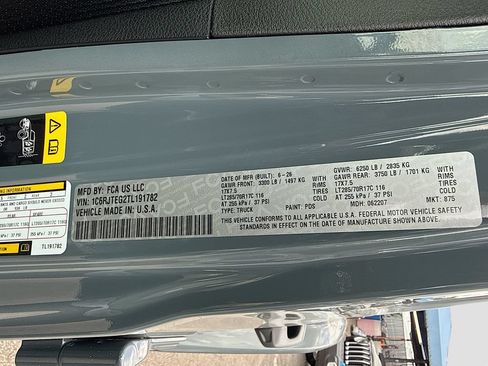 New 2026 Jeep Gladiator Mojave AWD/4WD image 36