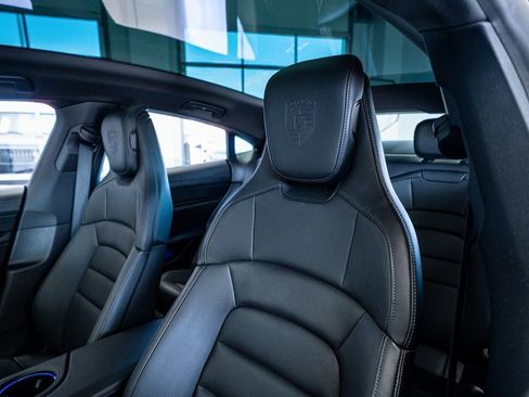 Used 2024 Porsche Taycan image 36