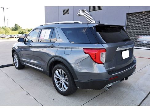 Used 2021 Ford Explorer Limited w/ Equipment Group 301A RWD image 6