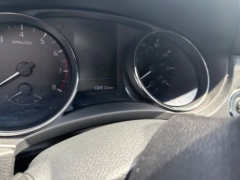Used 2020 Nissan Rogue SL FWD image 9
