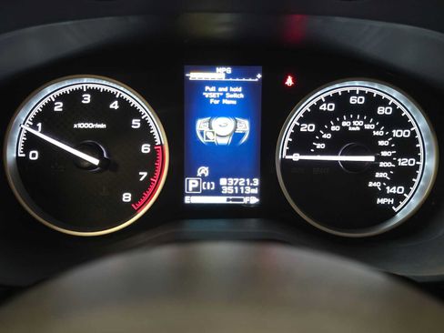 Used 2022 Subaru Forester Limited AWD/4WD image 12