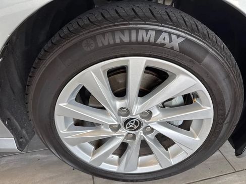 Used 2023 Toyota Camry LE AWD/4WD image 44