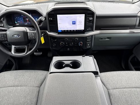 Used 2025 Ford F150 XLT image 17