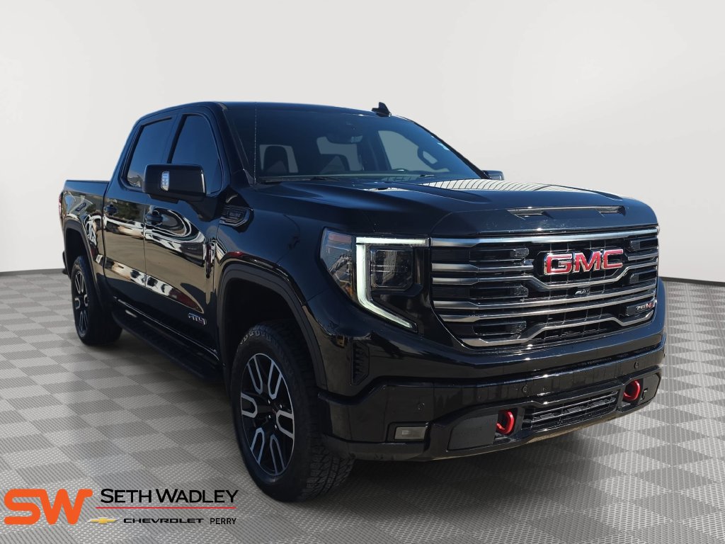 Used 2025 GMC Sierra 1500 AT4 w/ AT4 Premium Package AWD/4WD image 1
