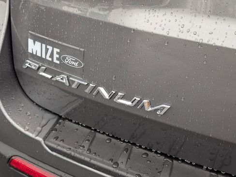 New 2026 Ford Explorer Platinum image 17