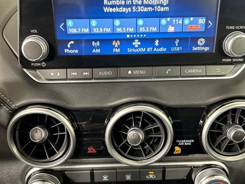 Used 2025 Nissan Sentra SV FWD image 14