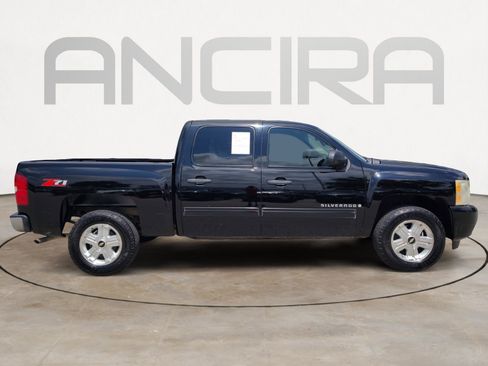 Used 2009 Chevrolet Silverado 1500 LT w/ Power Pack Plus RWD image 11