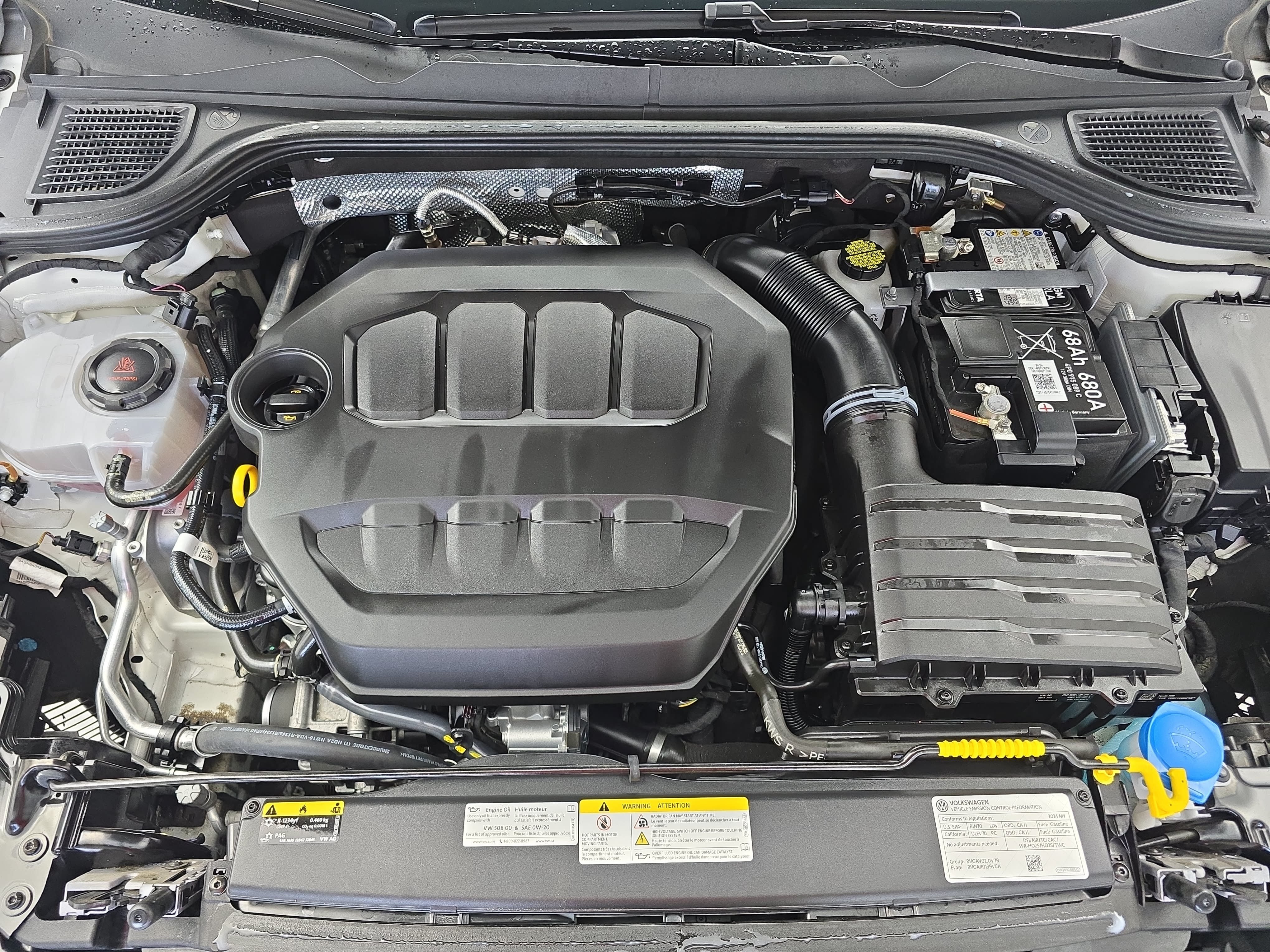 Certified 2024 Volkswagen GTI SE FWD image 30