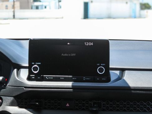 Certified 2025 Honda Accord LX image 15