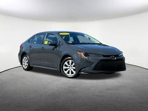 Certified 2025 Toyota Corolla LE FWD image 2