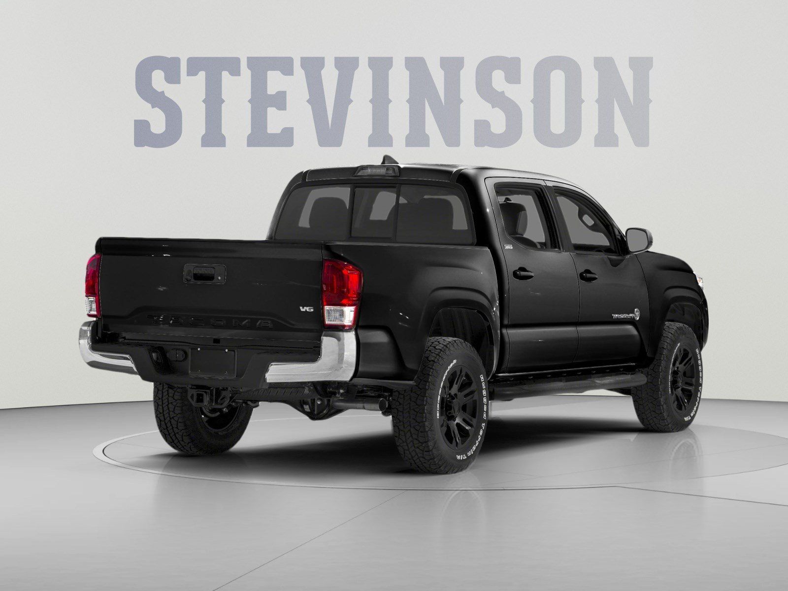 Used 2017 Toyota Tacoma SR5 w/ Tow Package AWD/4WD image 2
