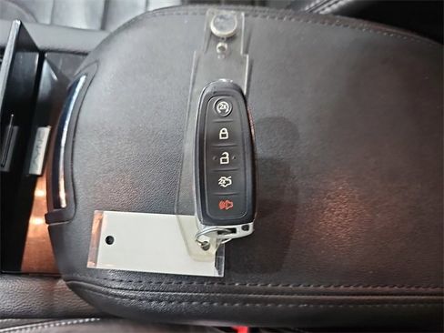 Used 2017 Ford Taurus SHO w/ Driver Assist Package image 36