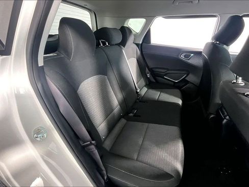 Used 2020 Kia Soul S FWD image 26