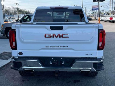 Used 2021 GMC Sierra 1500 SLT w/ SLT Premium Package image 4