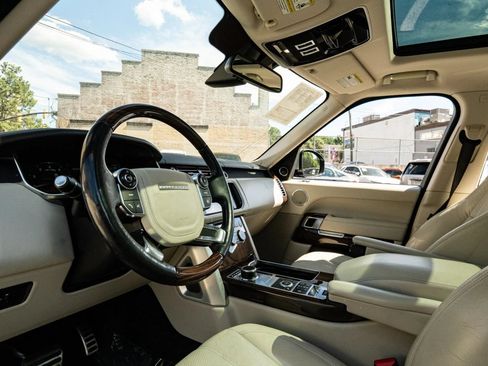 Used 2014 Land Rover Range Rover Supercharged AWD/4WD image 38