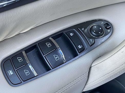 Used 2019 Nissan Armada SL w/ Premium Package image 19